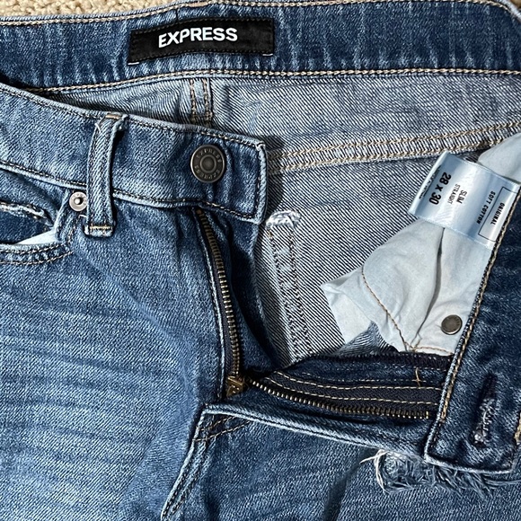 Express Jeans - Picture 14 of 16